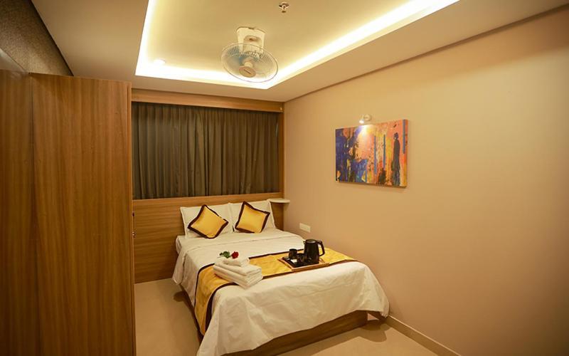 Kannangad Hotel Emirates מראה חיצוני תמונה