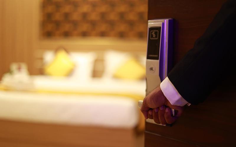 Kannangad Hotel Emirates מראה חיצוני תמונה